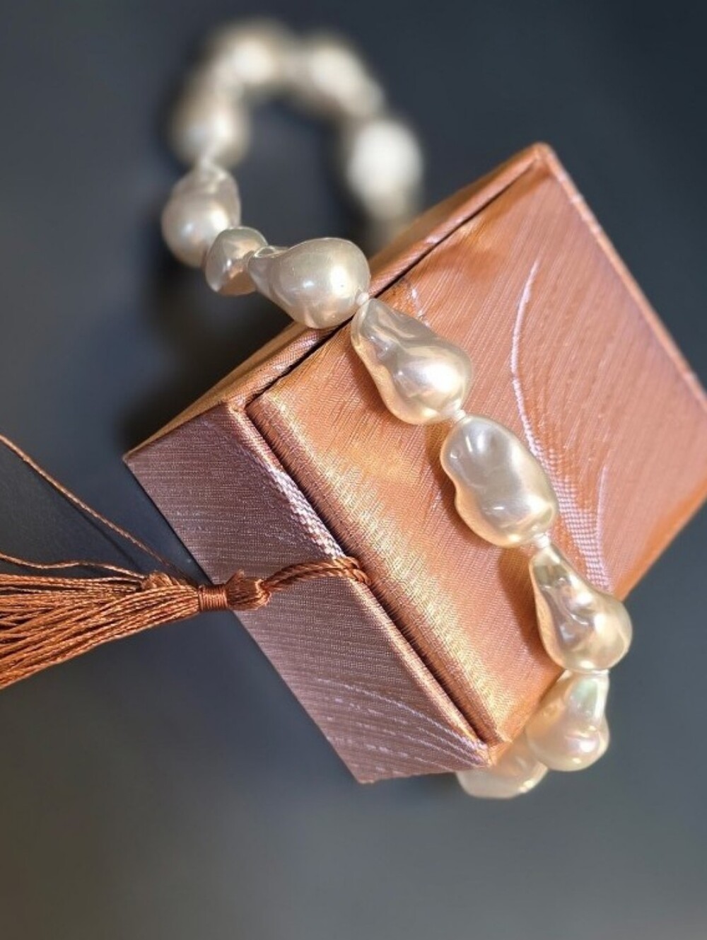 Baroque Pearl Necklace - Picture 4 of 6